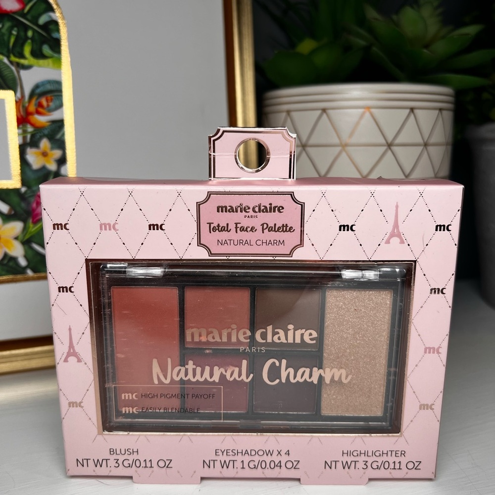Marie Claire Natural Face Palette Blush Highlighter 4 Eyeshadow